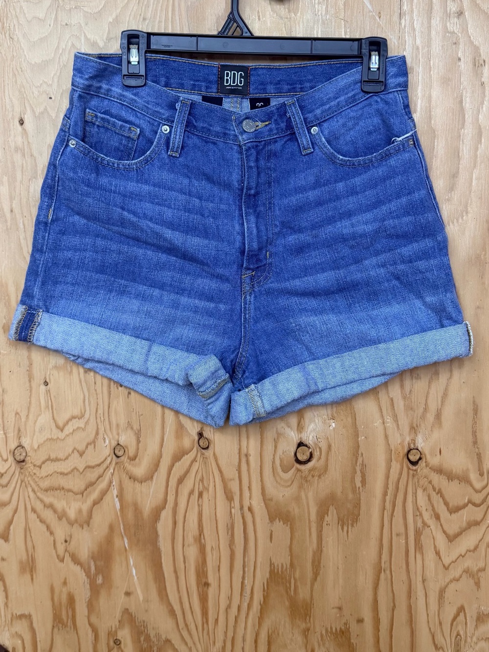 BDG Urban Outfitters Mom High Rise Denim Shorts Size 28 Cuffed Hem